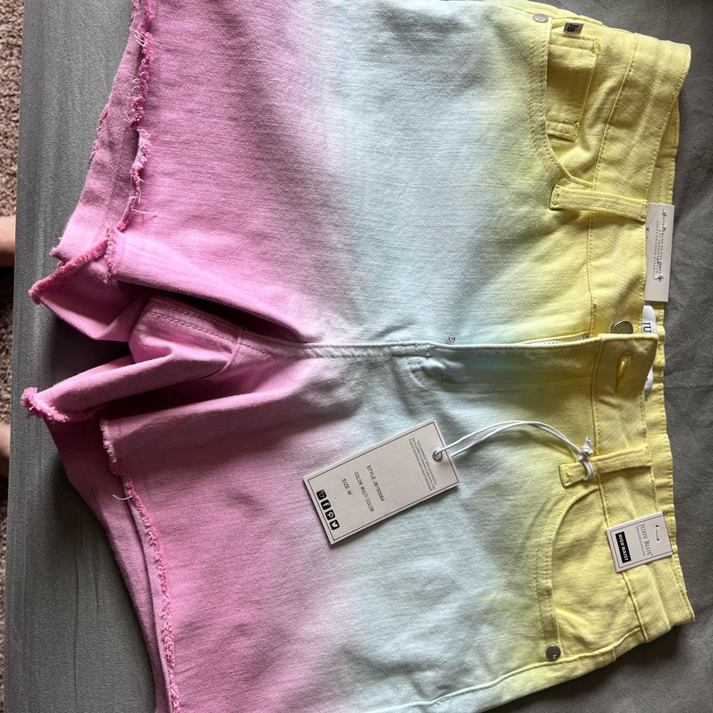 Judy blue shorts size medium